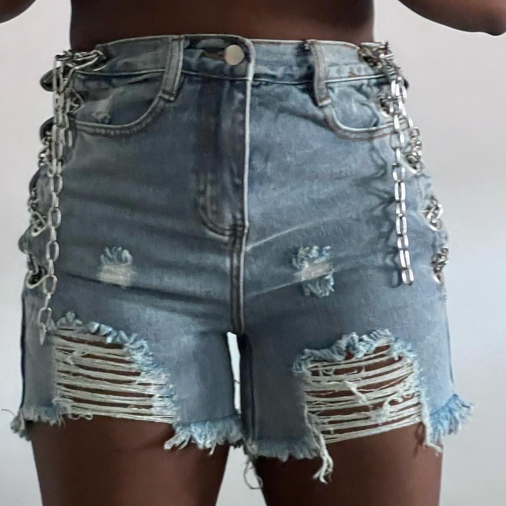 Fashion nova shorts